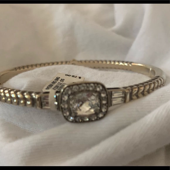 Brighton Jewelry - Brighton Reina Hinged Bangle